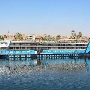 Magic I Nile Cruise Deluxe Boat The Scheduled Departure Is On Saturday For A 7-day Nile Cruise 5* ルクソール